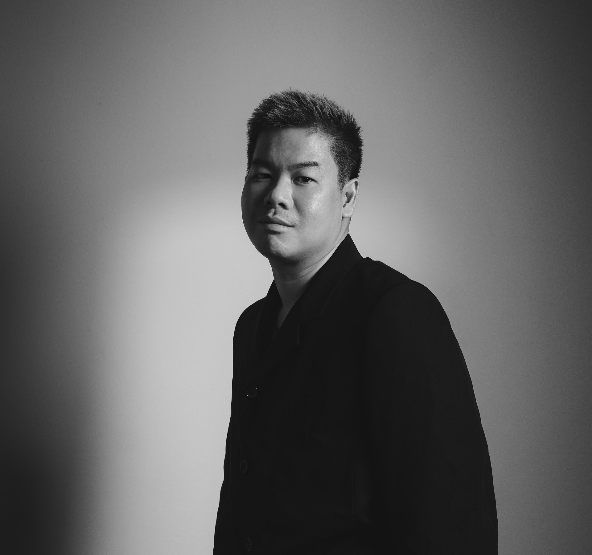 Picture of Prin Lomros perfumer