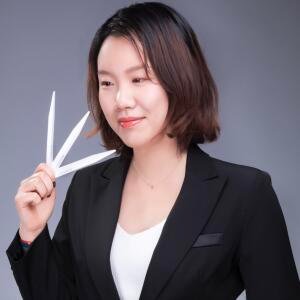 Picture of Meng Gu perfumer