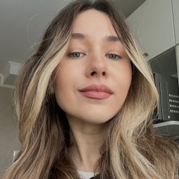 Avatar for user "xenia"