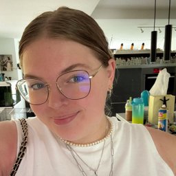 Avatar for user "saschaadriana"