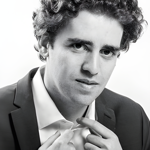 Julien Rasquinet - 140 creations