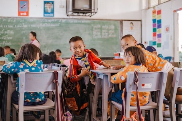 ignite-learning-and-collaboration-with-an-engaging-quiz-game-for-universities-and-schools