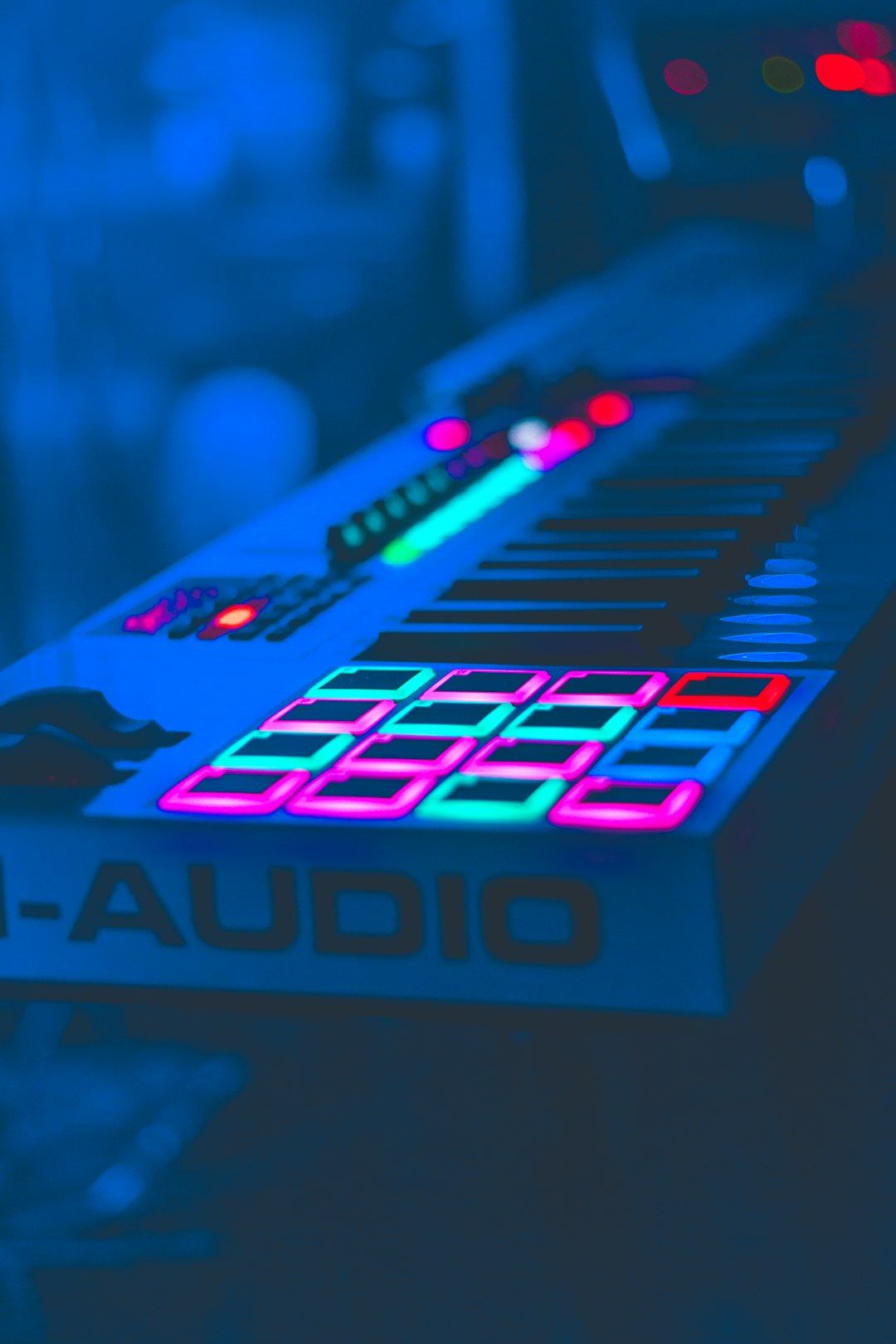 Pads to sound Holy