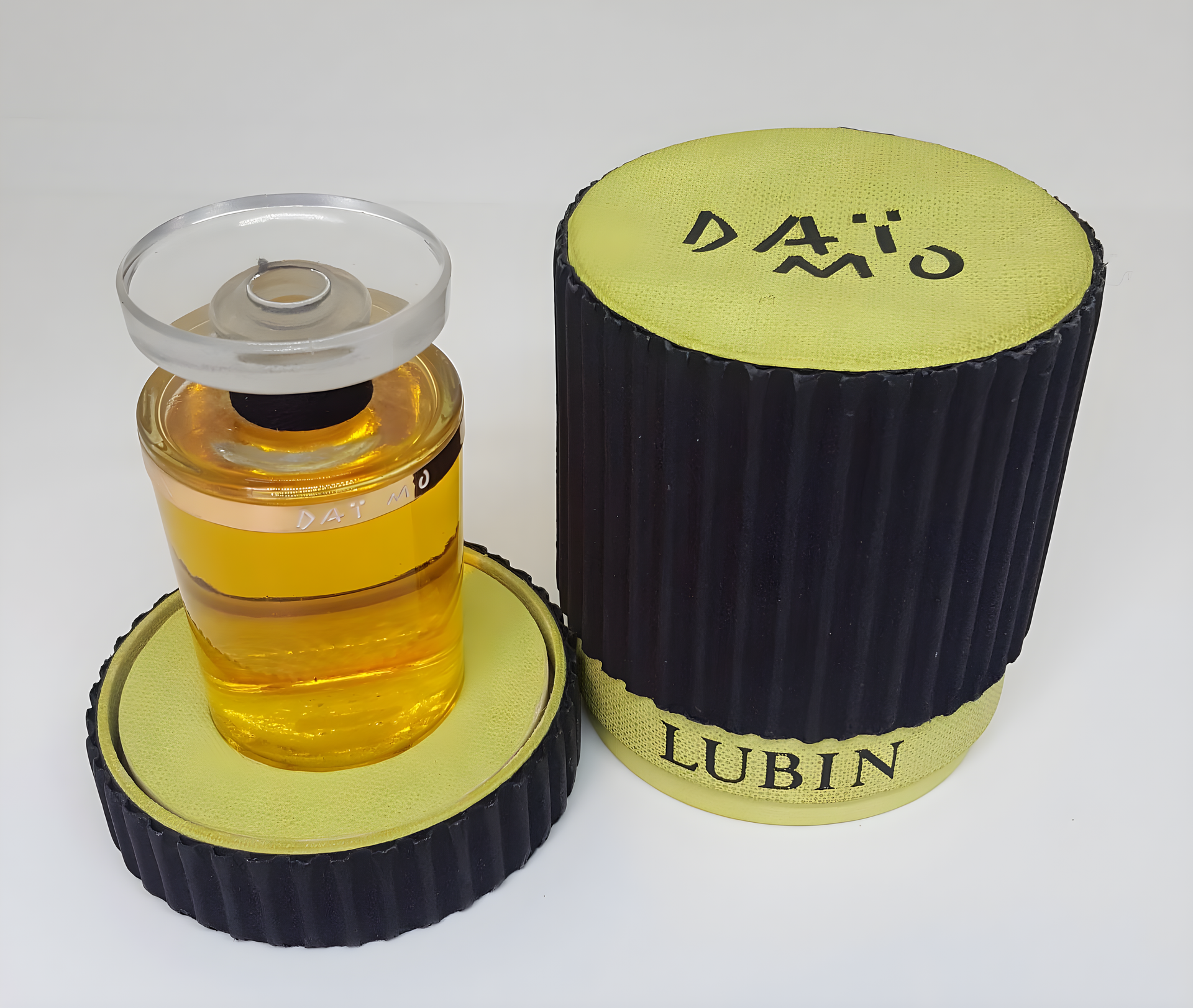 Dai Mo by Lubin perfume bottle
