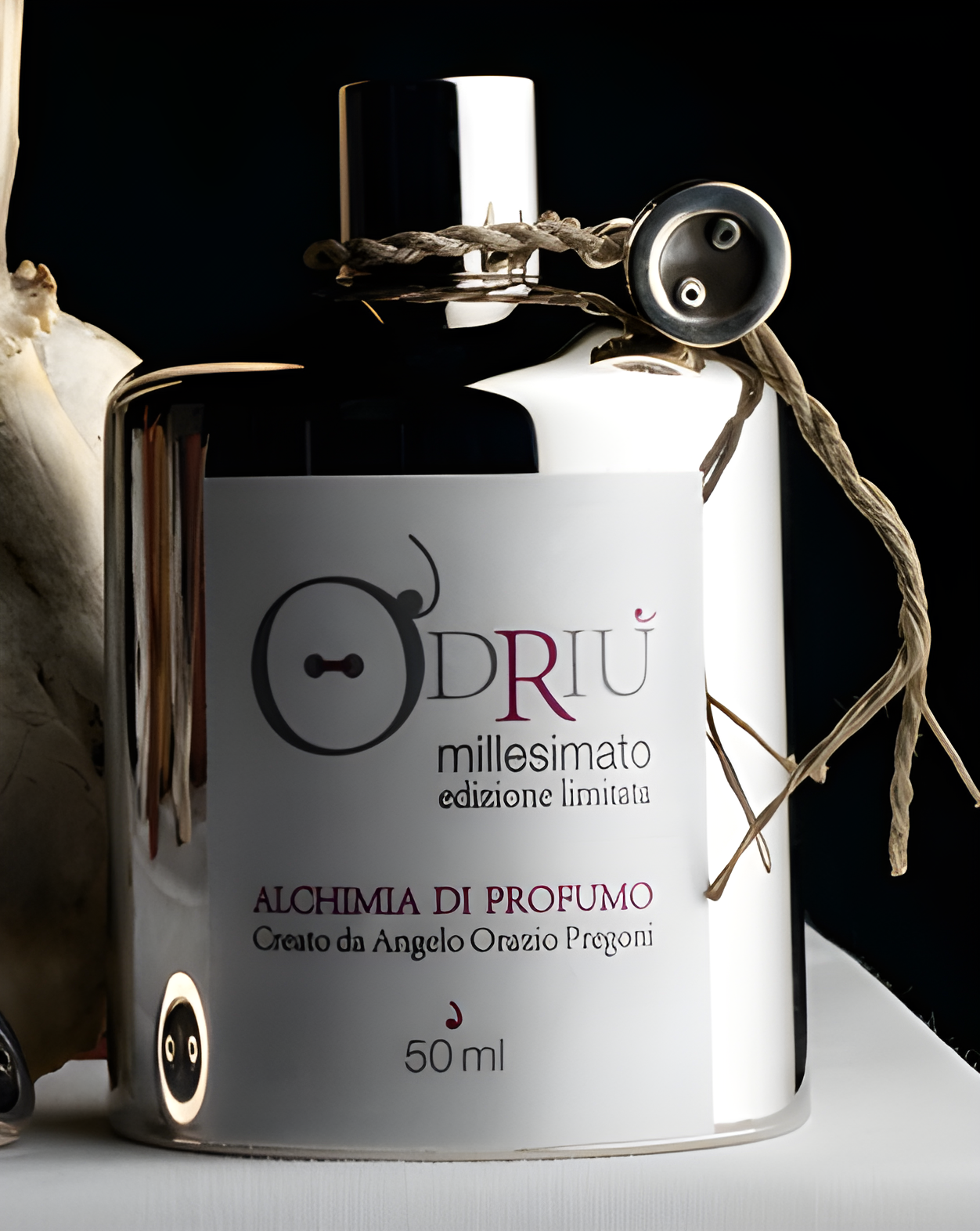 Laltrove 1001 by O'Driu perfume bottle
