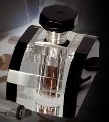 AKabir by Abdul Samad Al Qurashi perfume bottle