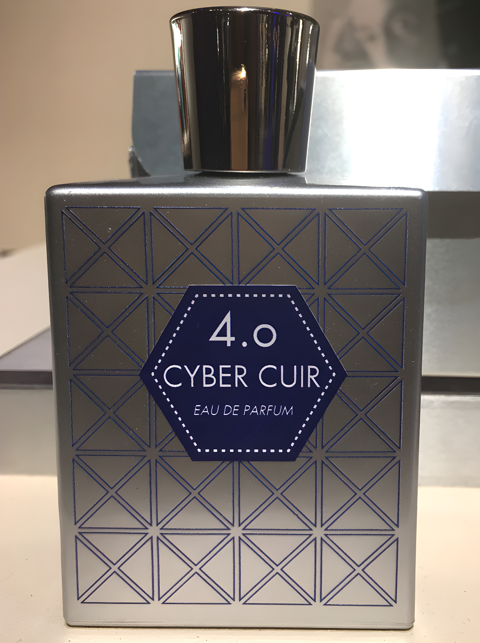 Cyber Cuir by E. Marinella perfume bottle
