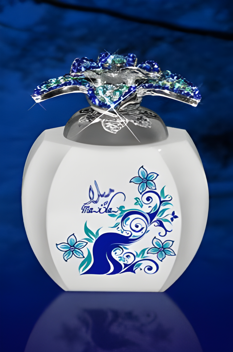 Maila by Junaid Perfumes perfume bottle
