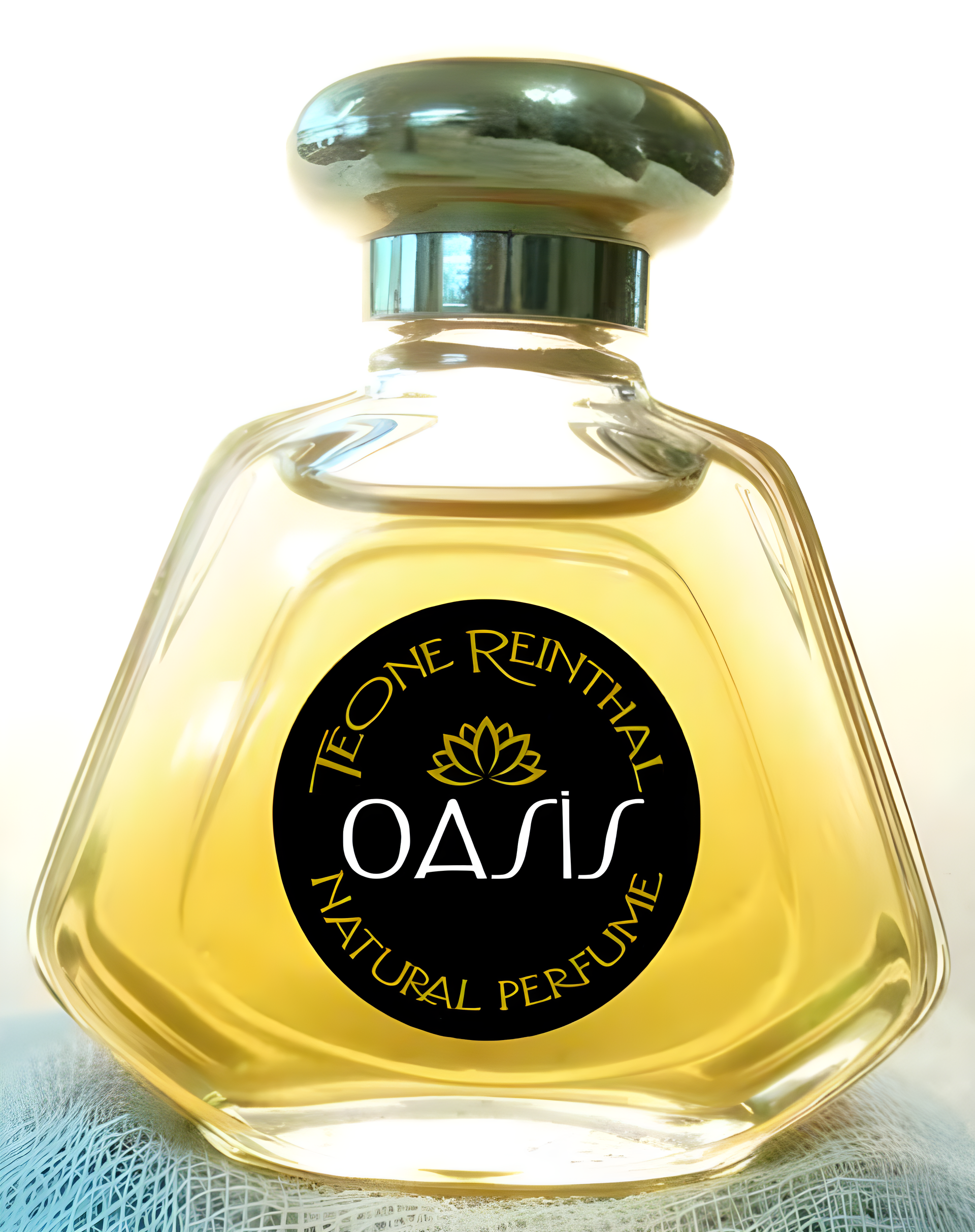 Oasis by TRNP perfume bottle