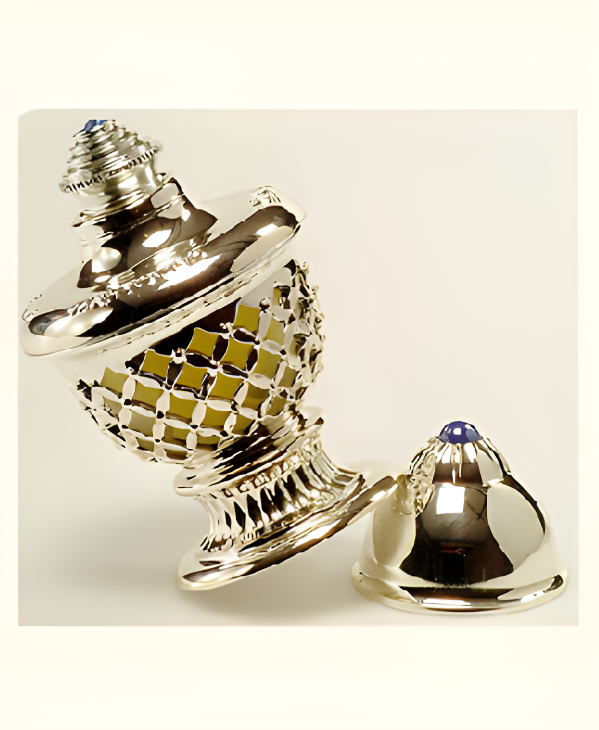 Mahyouba by Rasasi perfume bottle
