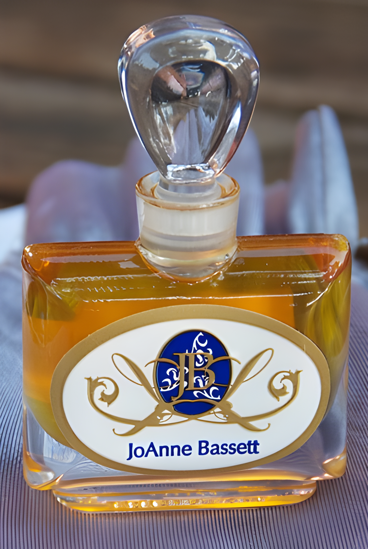 Magie D’ or by JoAnne Bassett perfume bottle