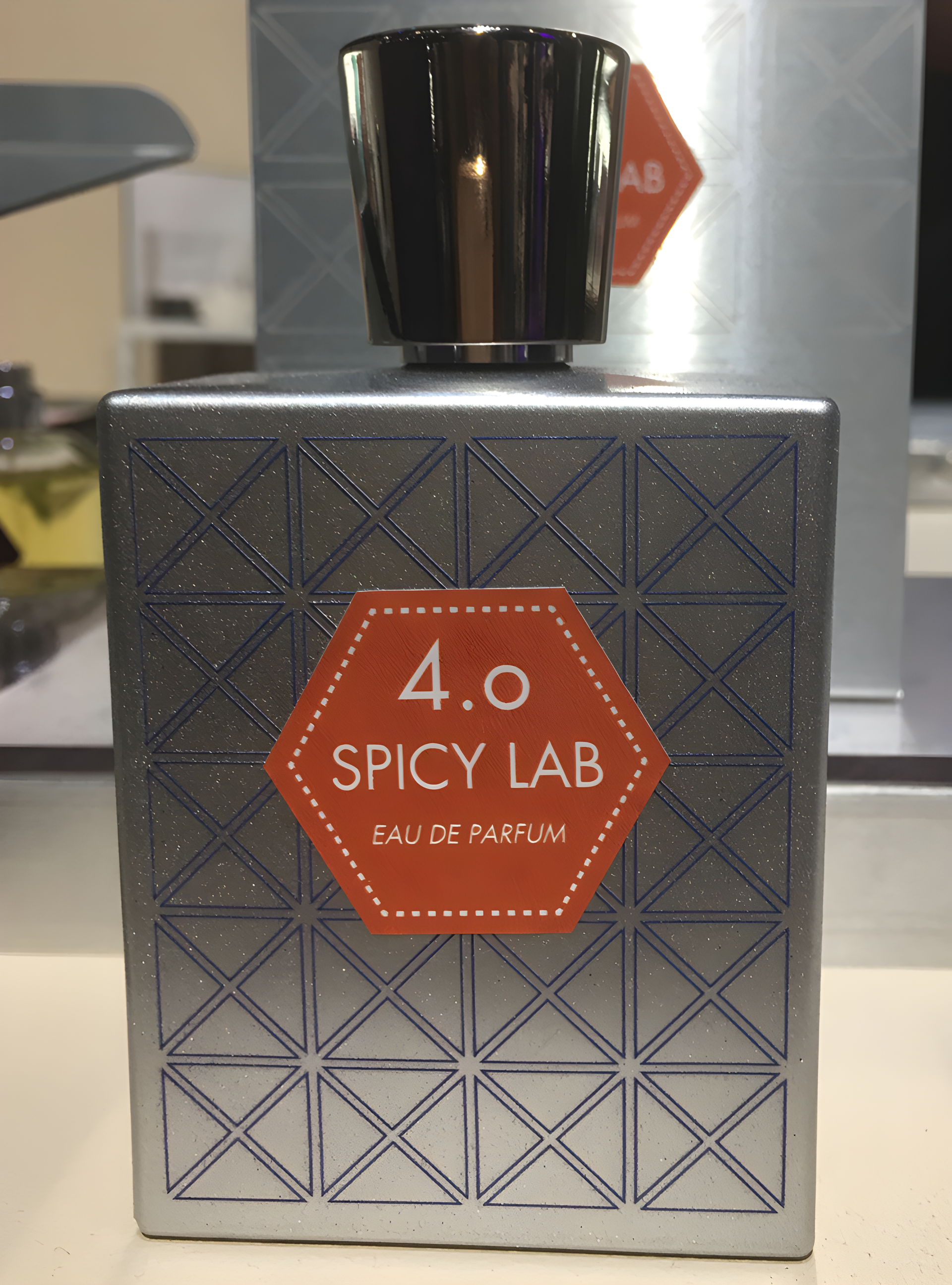 Spicy Lab by E. Marinella perfume bottle