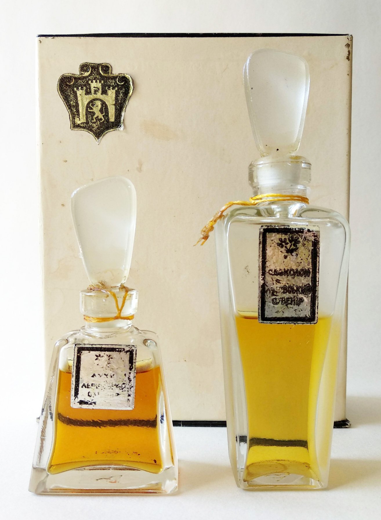 Львовский Сувенир - Lviv Souvenir by Lviv Perfume Factory - Львовская парфюмерная фабрика perfume bottle