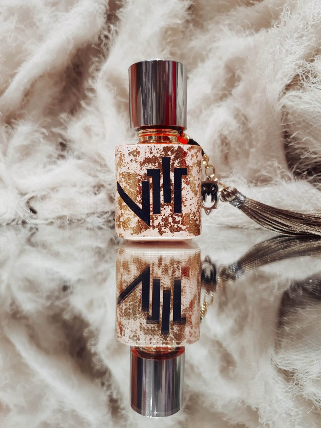 Chouette Vierge No. 8 by Chouette Vierge Parfumée perfume bottle