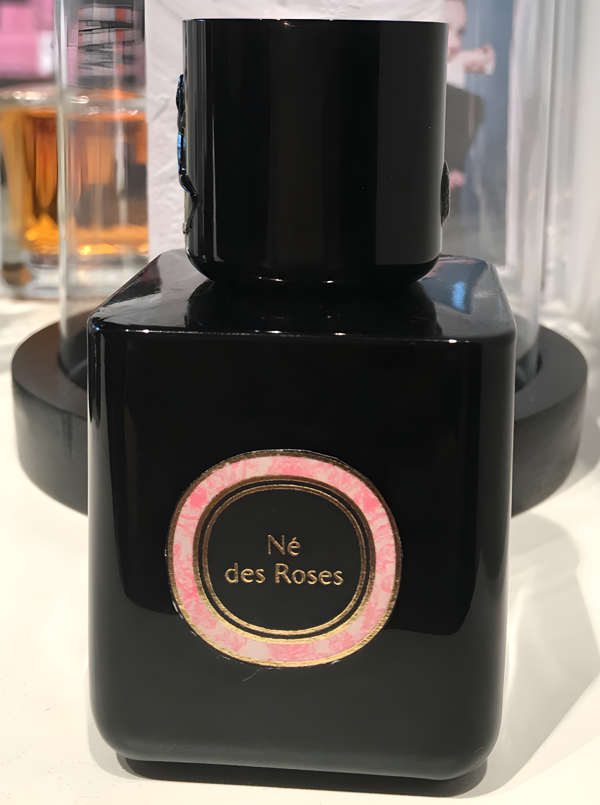 Le Soft Perfume Liquide Ne Des Roses by Sabe Masson perfume bottle