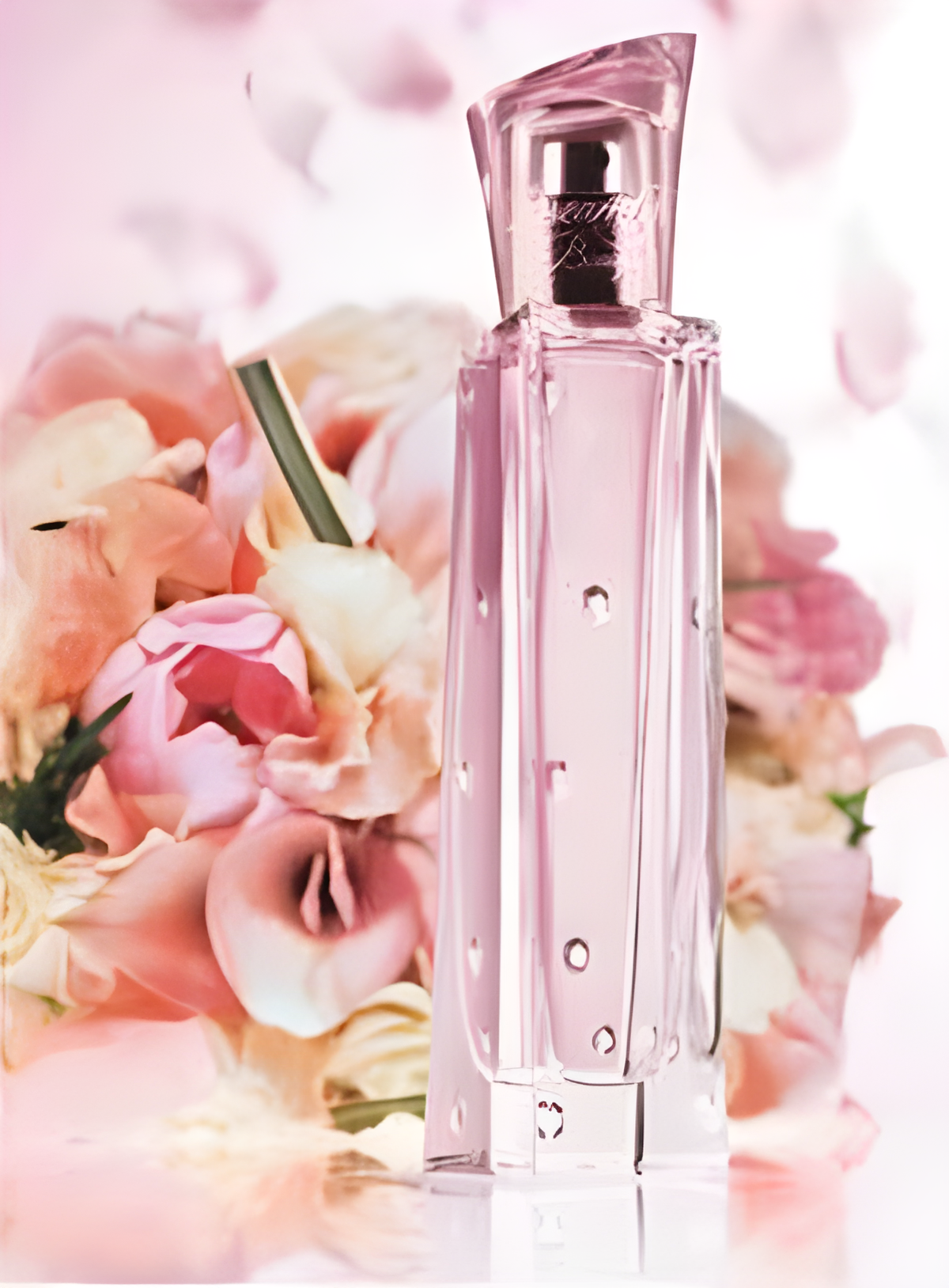Dreamlife Bouquet by Avon perfume bottle