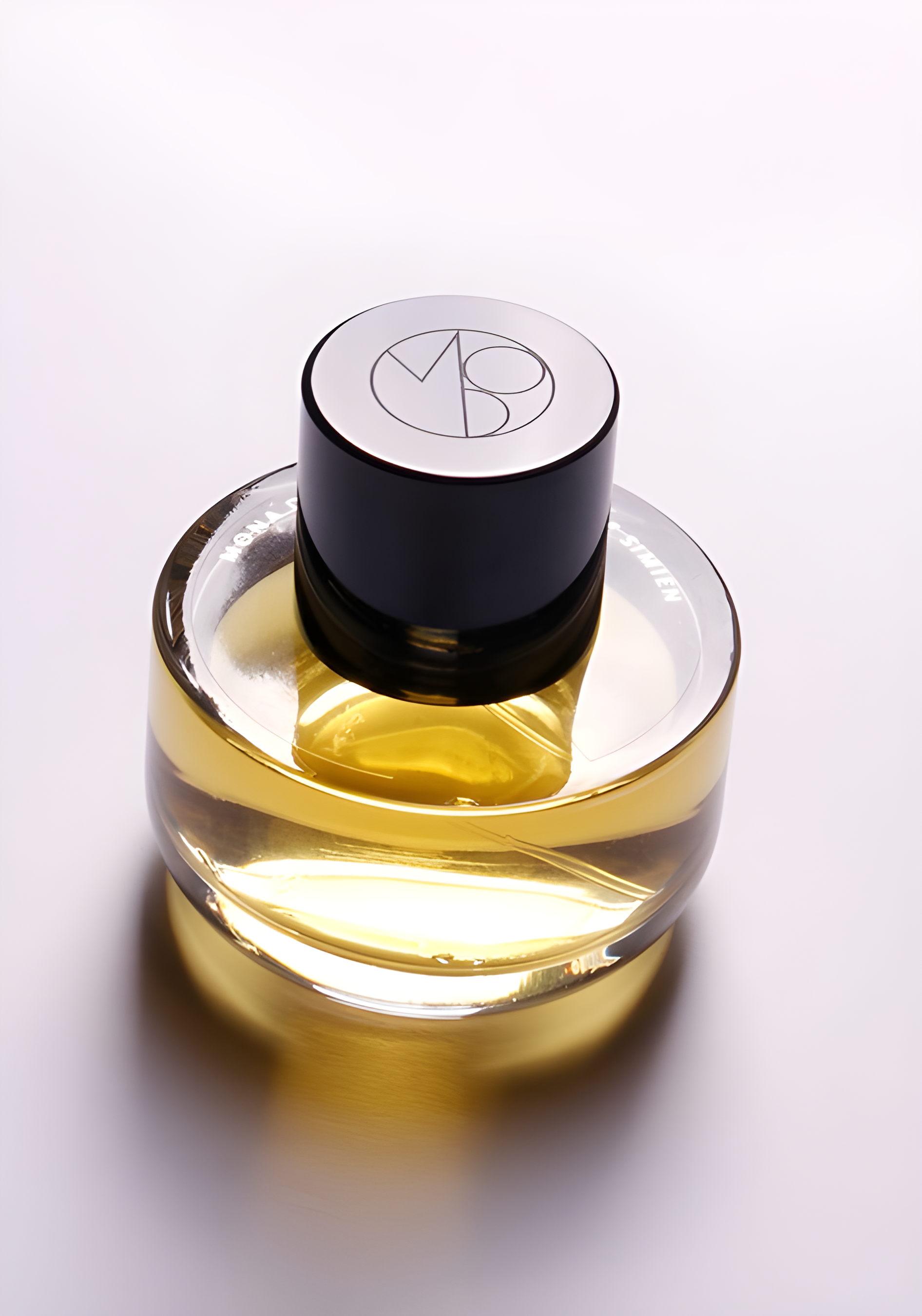 Sainte Blanche by Mona di Orio perfume bottle