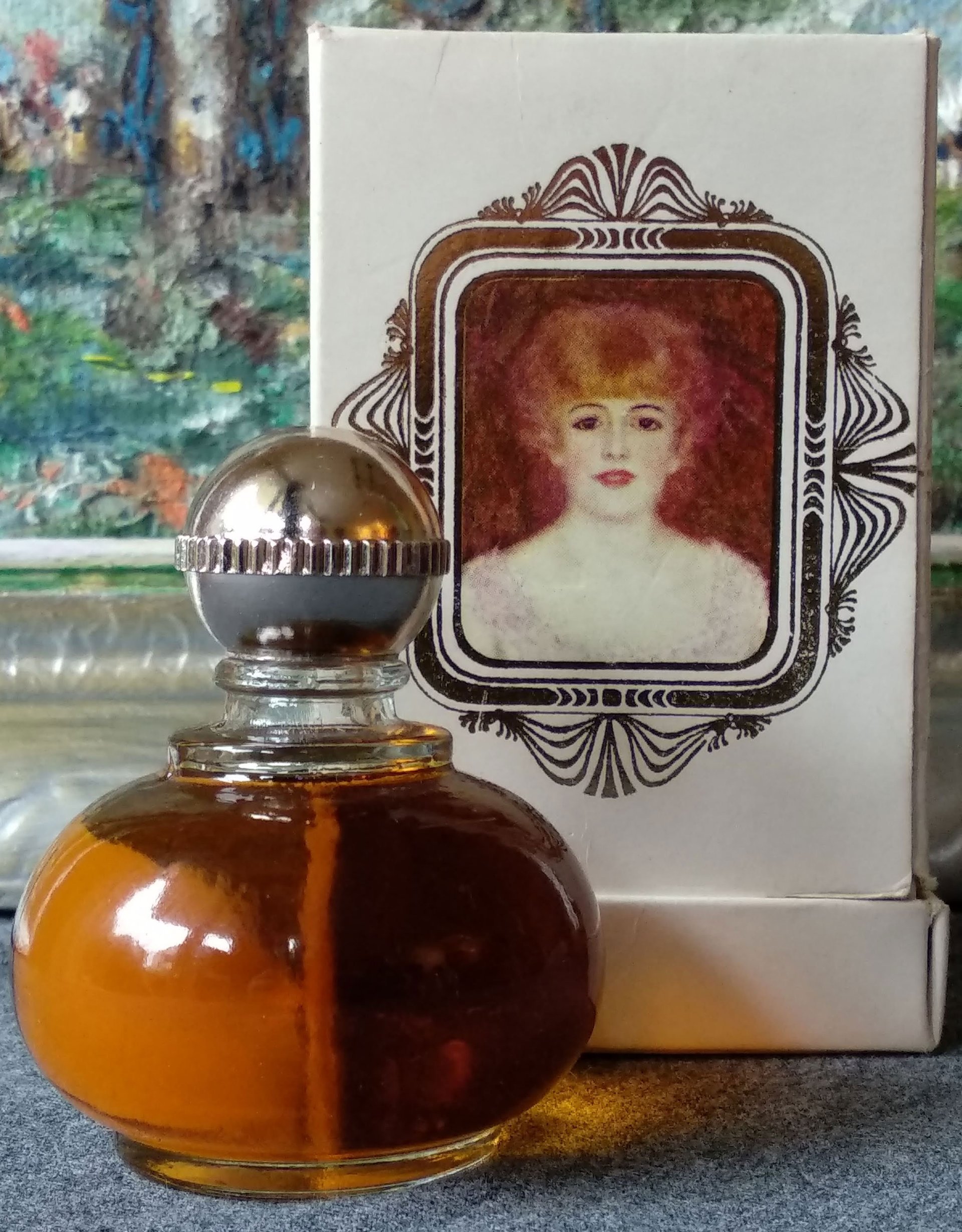 Шедевр - Masterpiece by Харьковская парфюмерно-косметическая фабрика - Kharkov perfume factory perfume bottle
