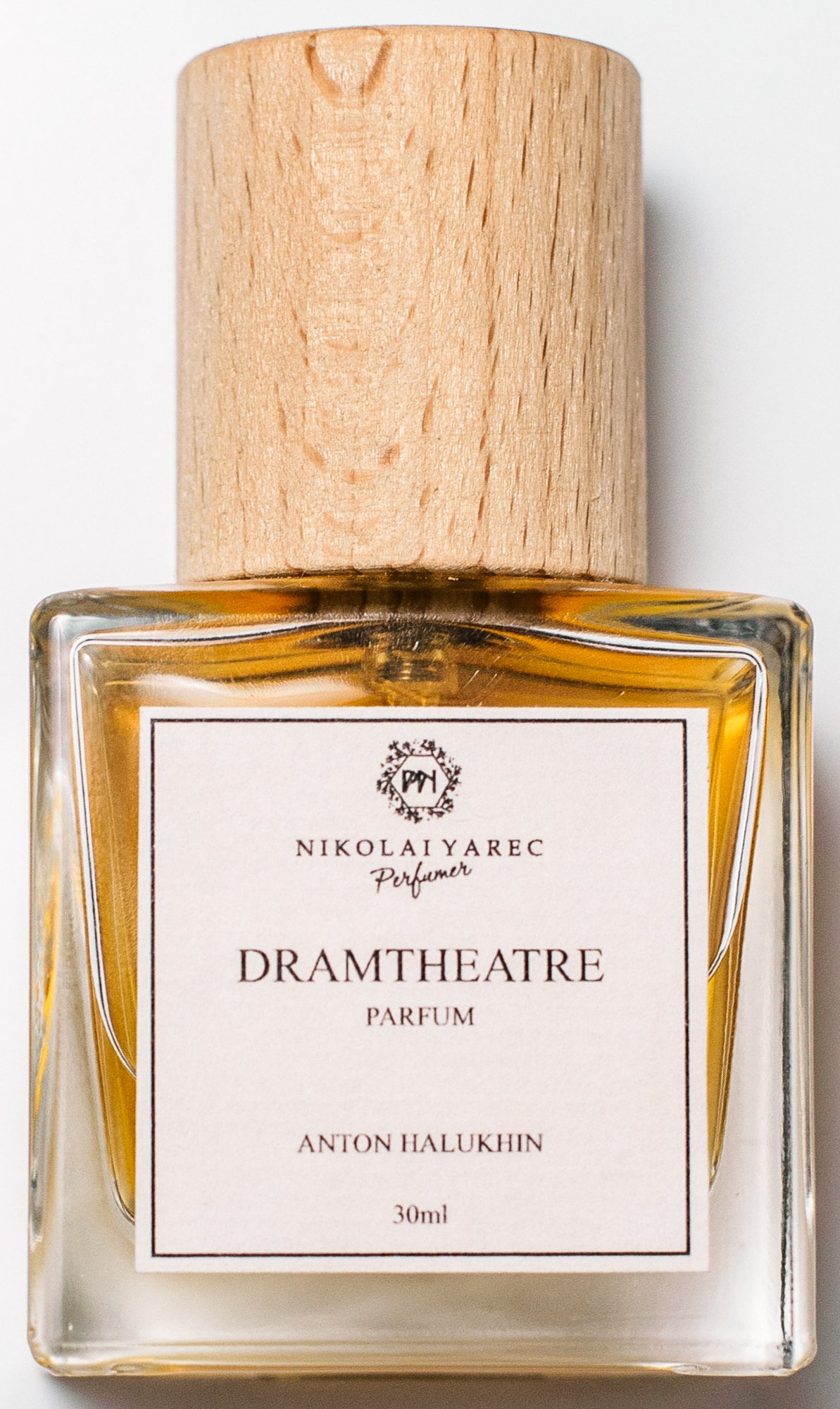Dramtheatre by Perfumer Nikolai Yarec perfume bottle