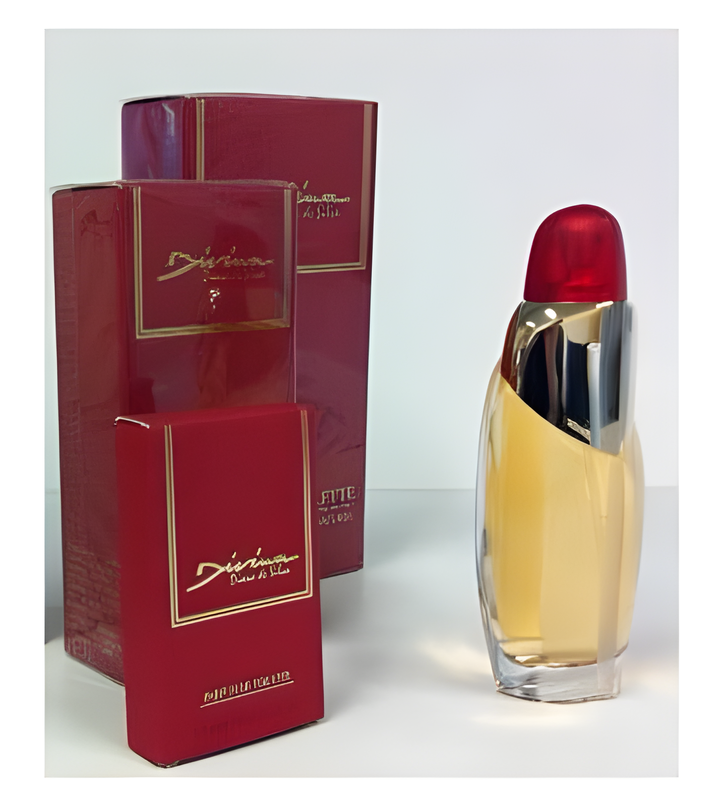 Divina by Diana de Silva perfume bottle