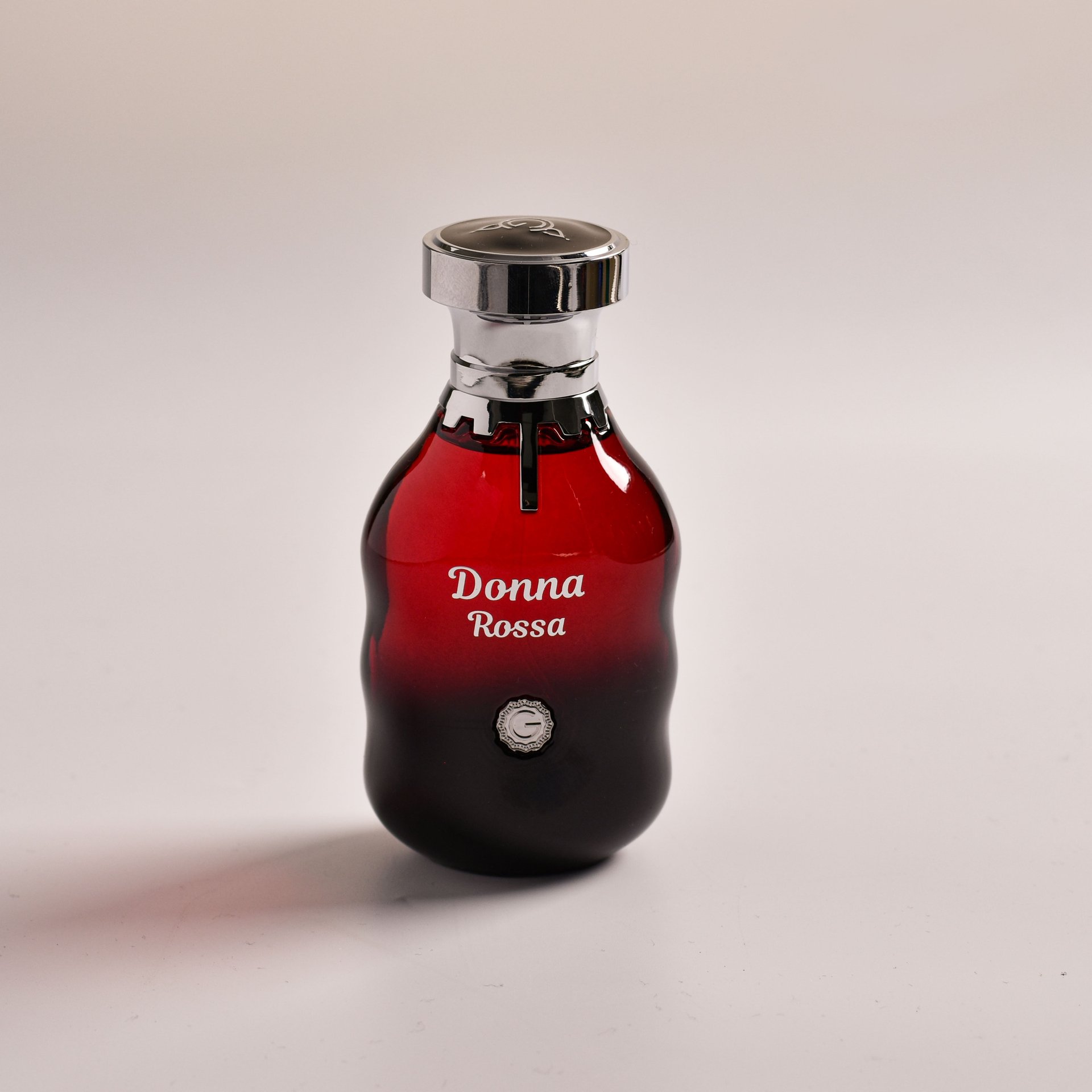 Donna Rossa by Ghalati perfume bottle