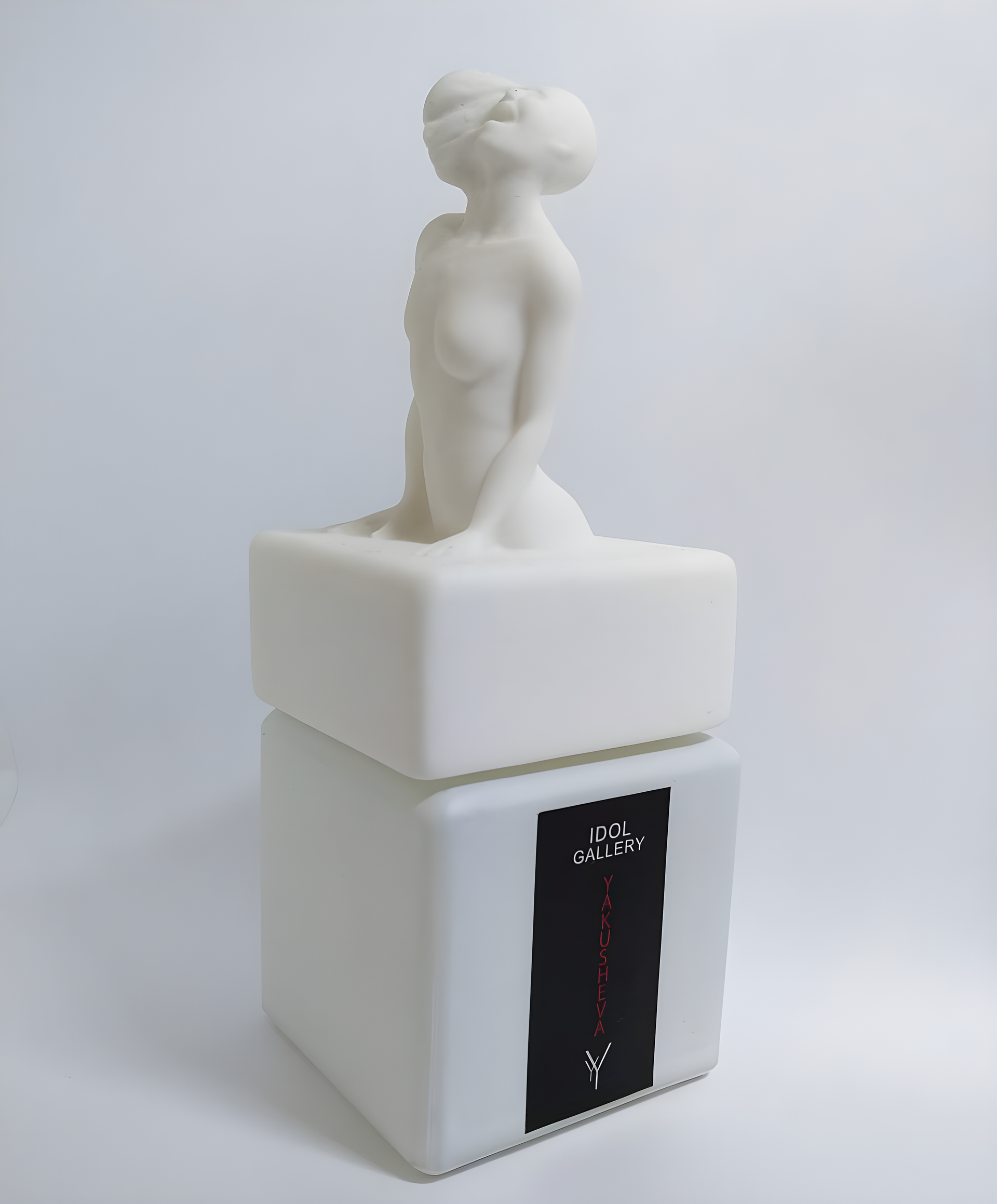 Lee AM by Yanina Yakusheva perfume bottle