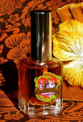 Velvet & Sweet Pea’s Purrfumery Honey
