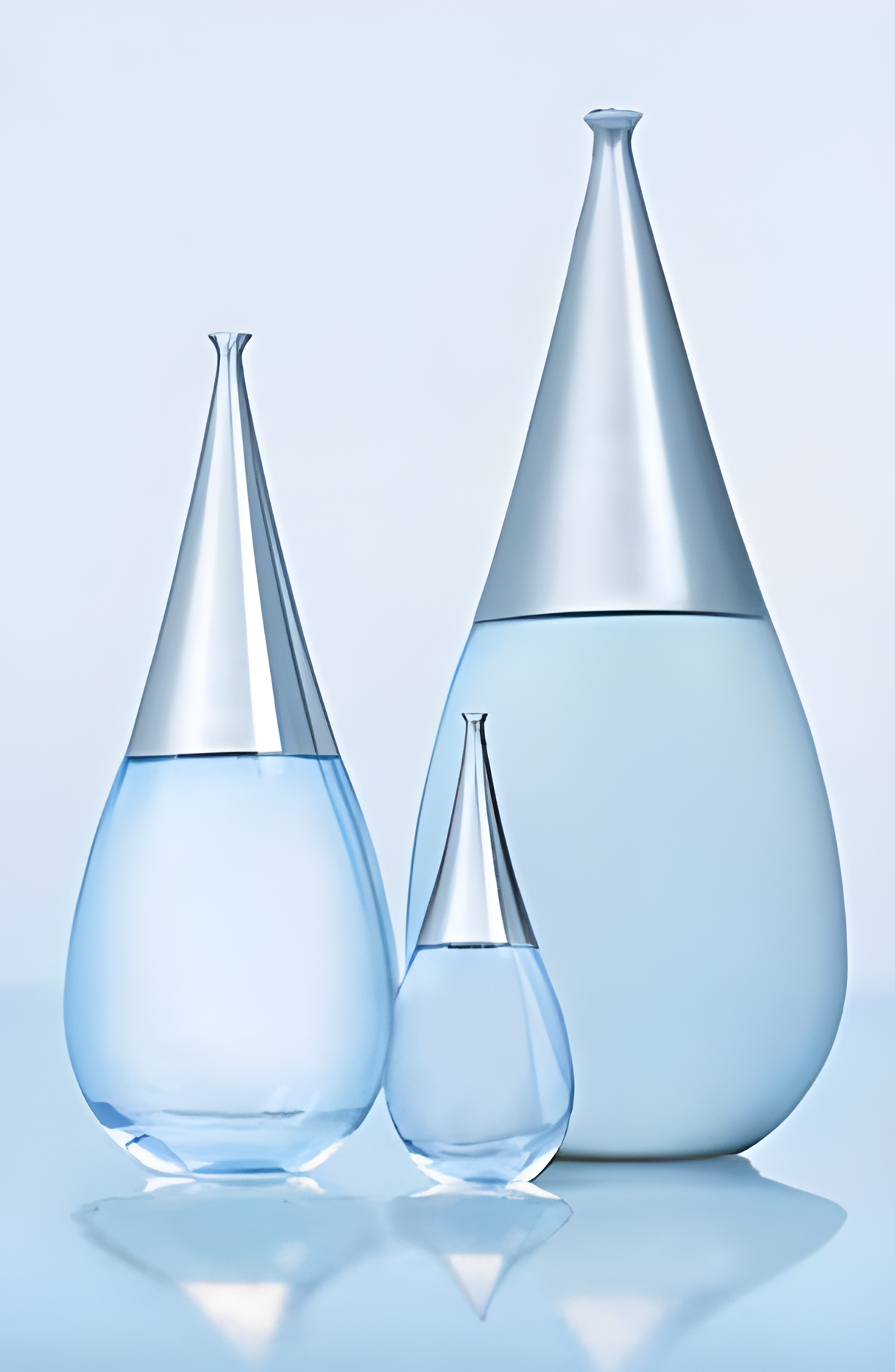 Shi by Alfred Sung perfume bottle