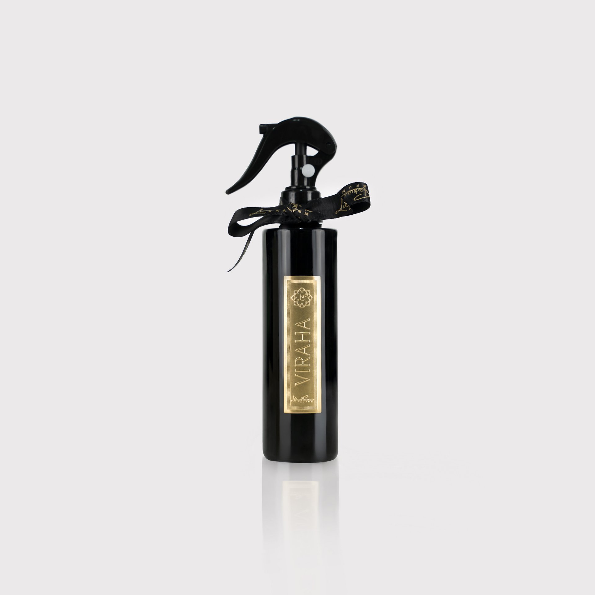 VIRAHA - PARFUM D’INTERIEUR by Liliana Paduano Parfum perfume bottle