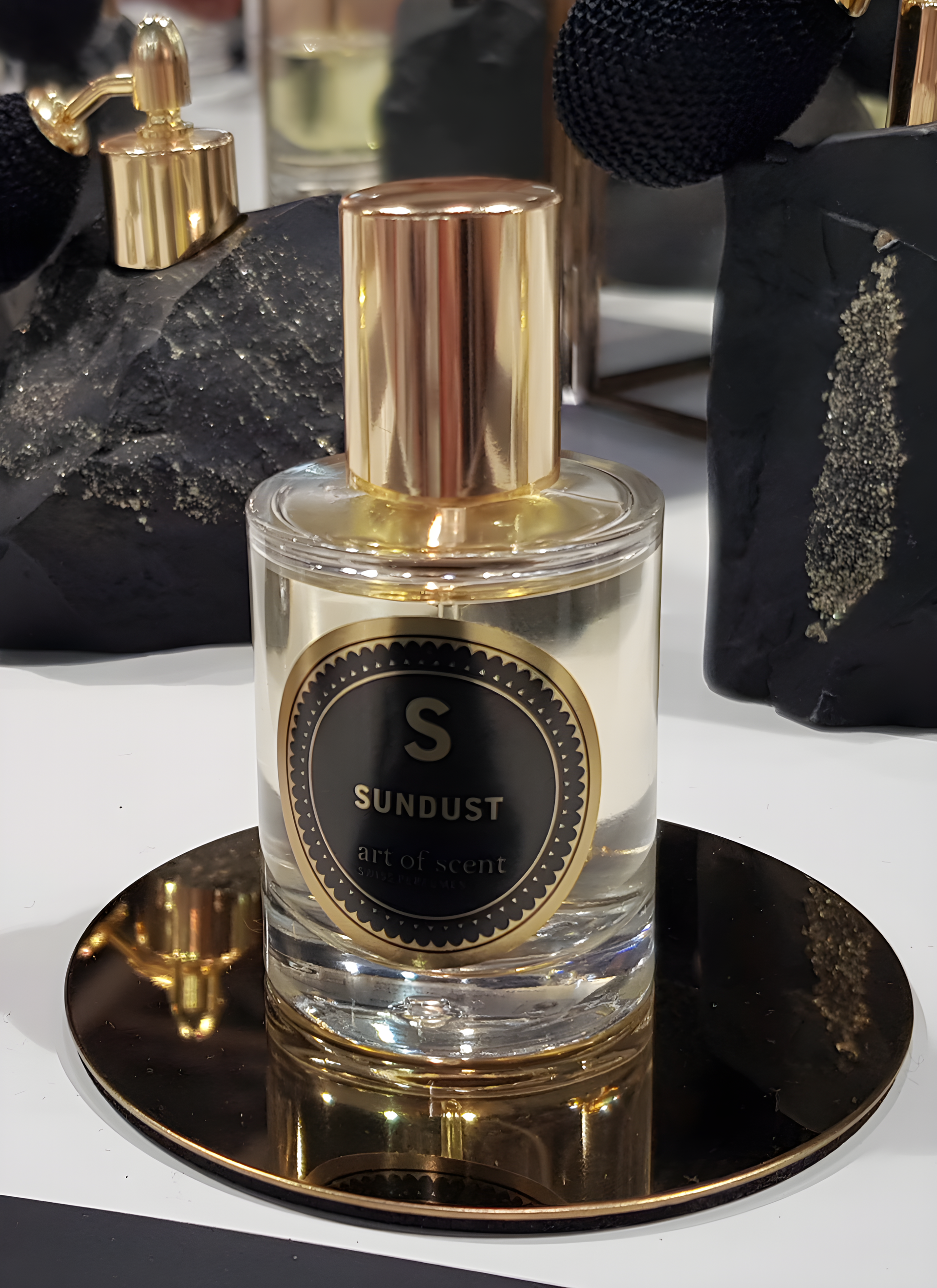 Sundust by Art of Scent - Swiss Perfumes perfume bottle