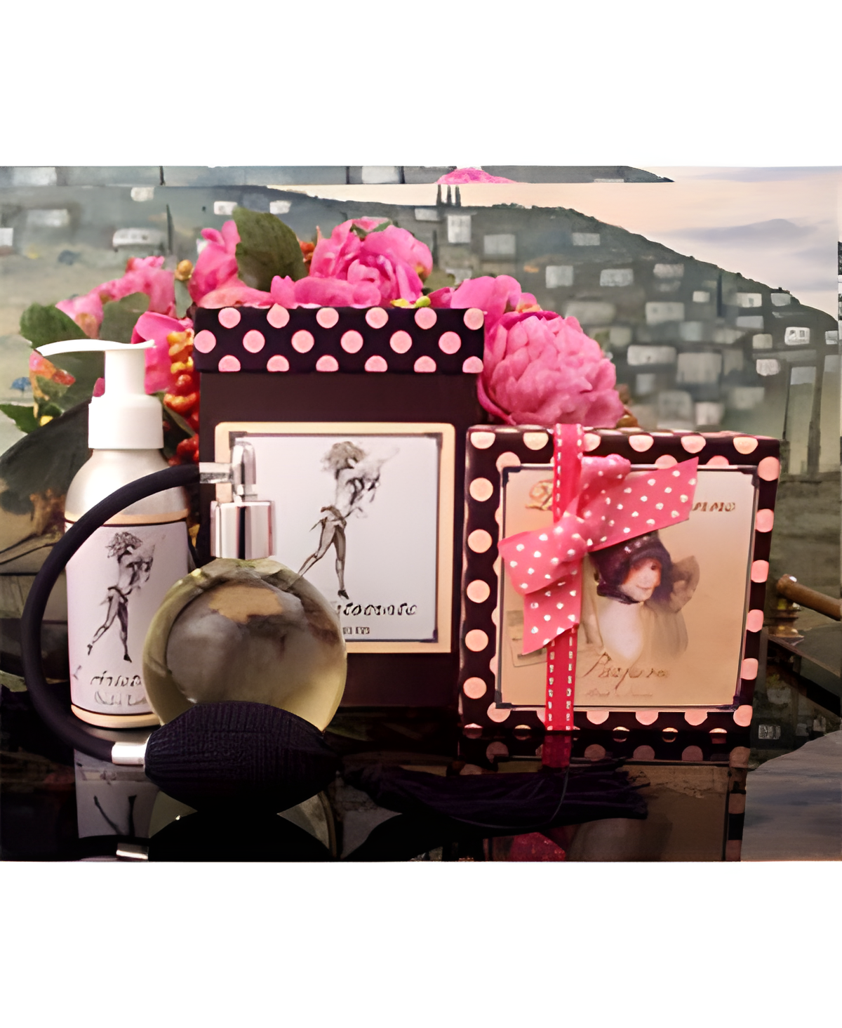 L'Aristocrate by La Bouquetiere perfume bottle