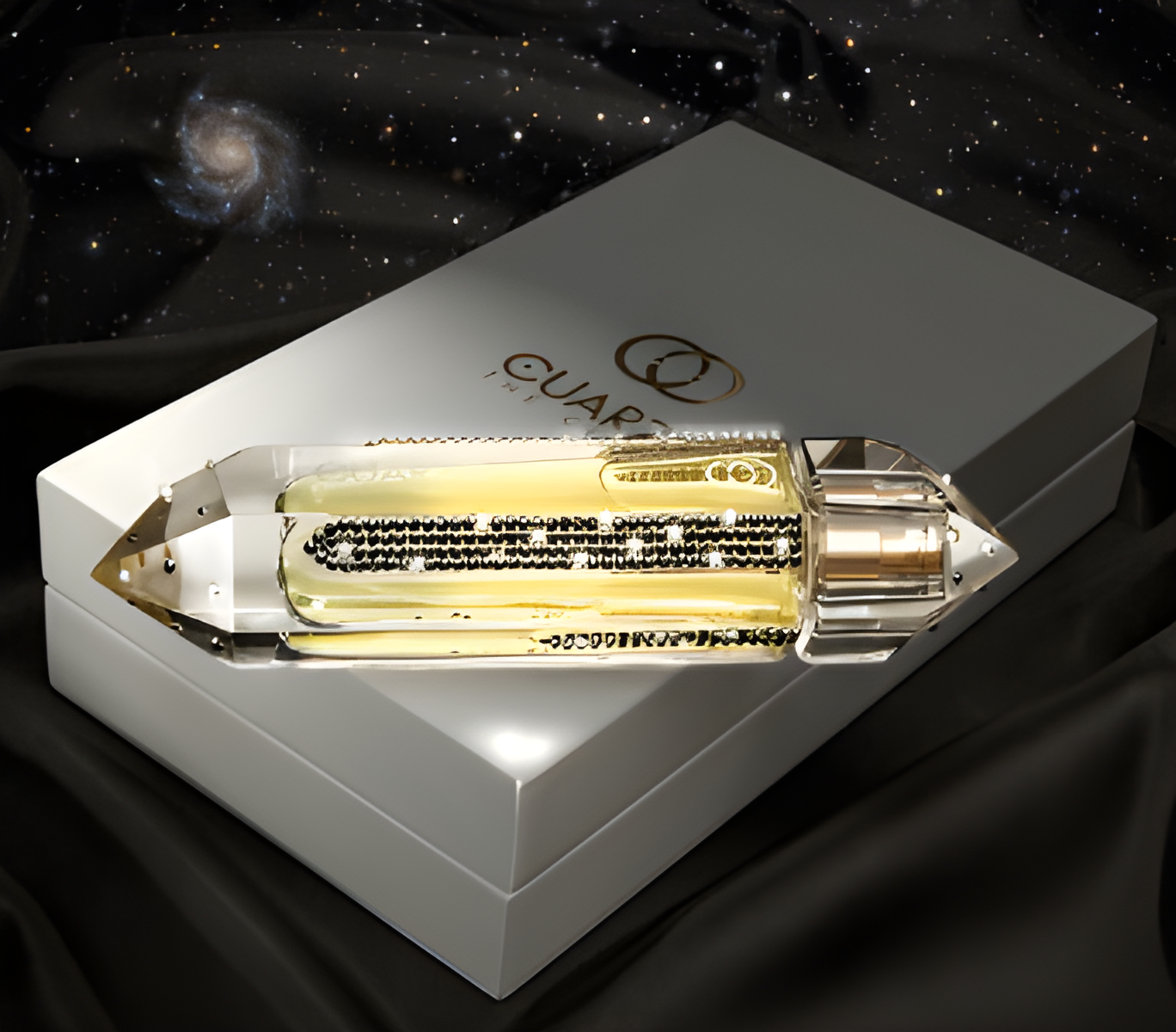 Black Diamond by Cuarzo The Circle perfume bottle