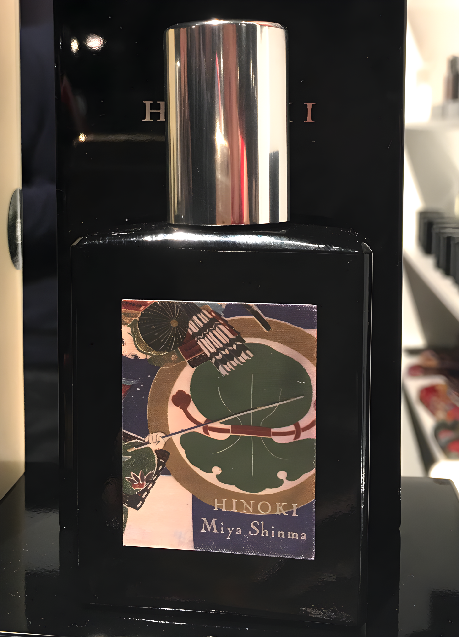 Kimono Collection Hinoki by Miya Shinma perfume bottle
