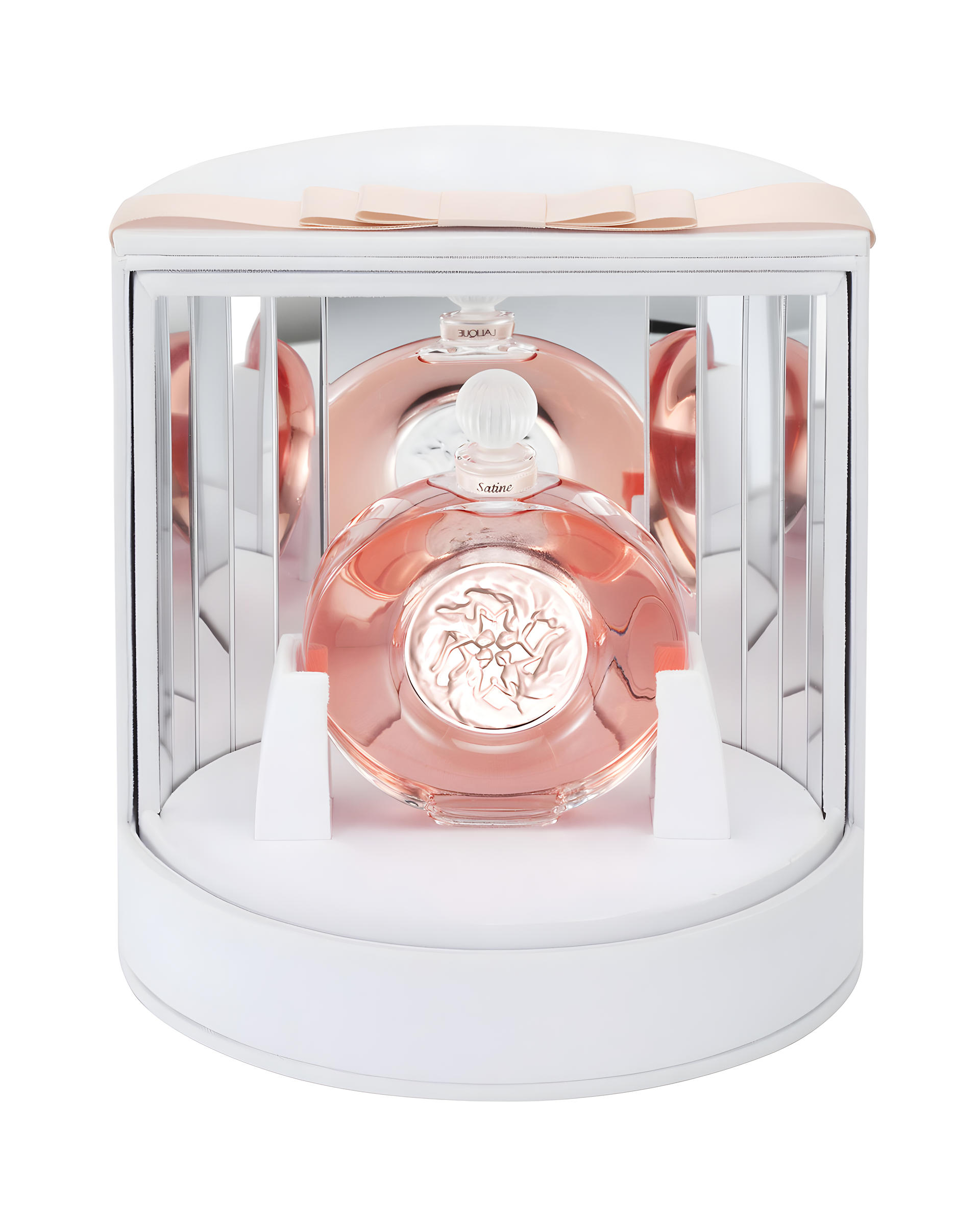 Satine Crystal Extract de Parfum by Lalique perfume bottle
