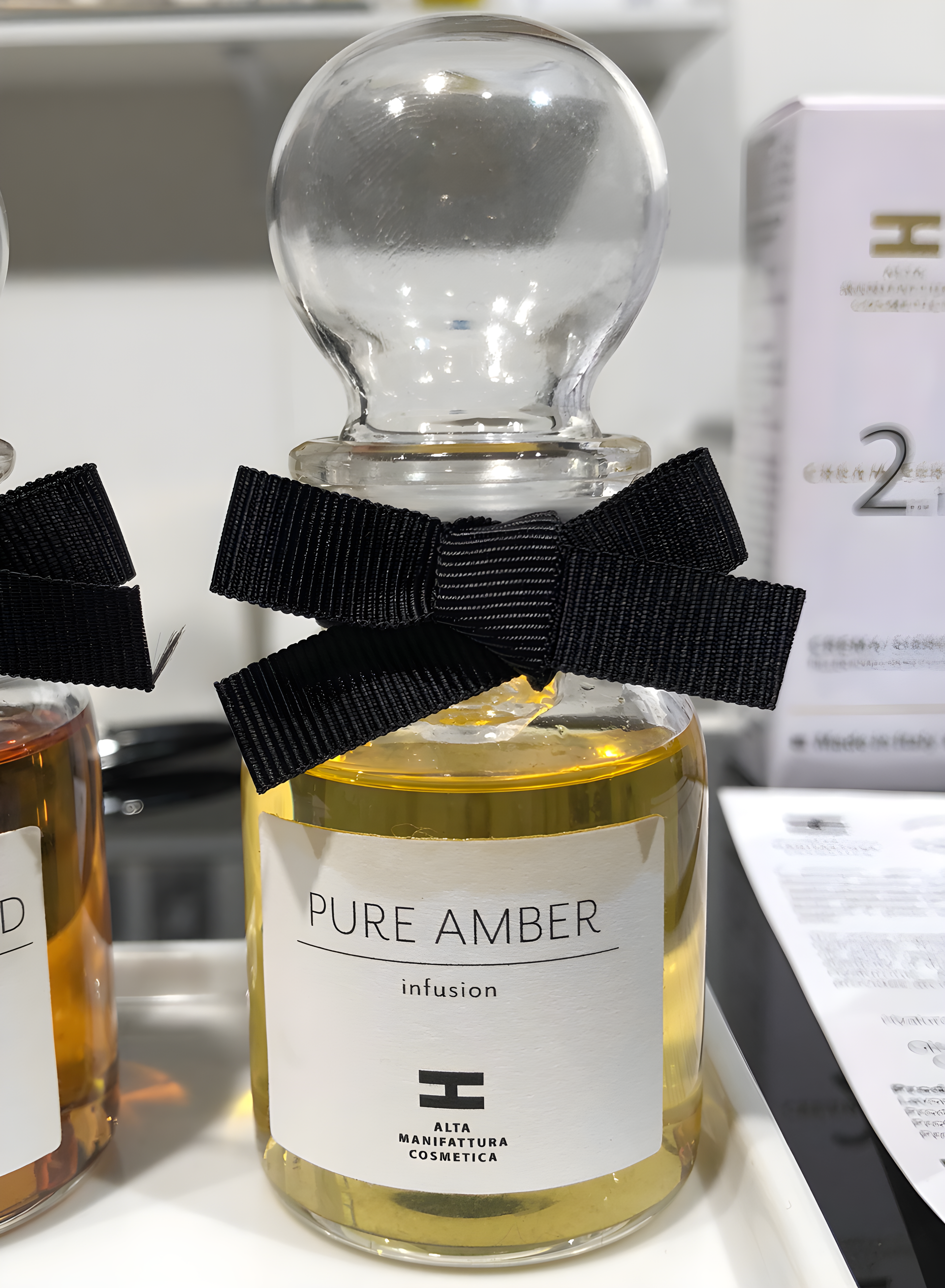 Pure Amber by Alta Manifattura Cosmetica perfume bottle