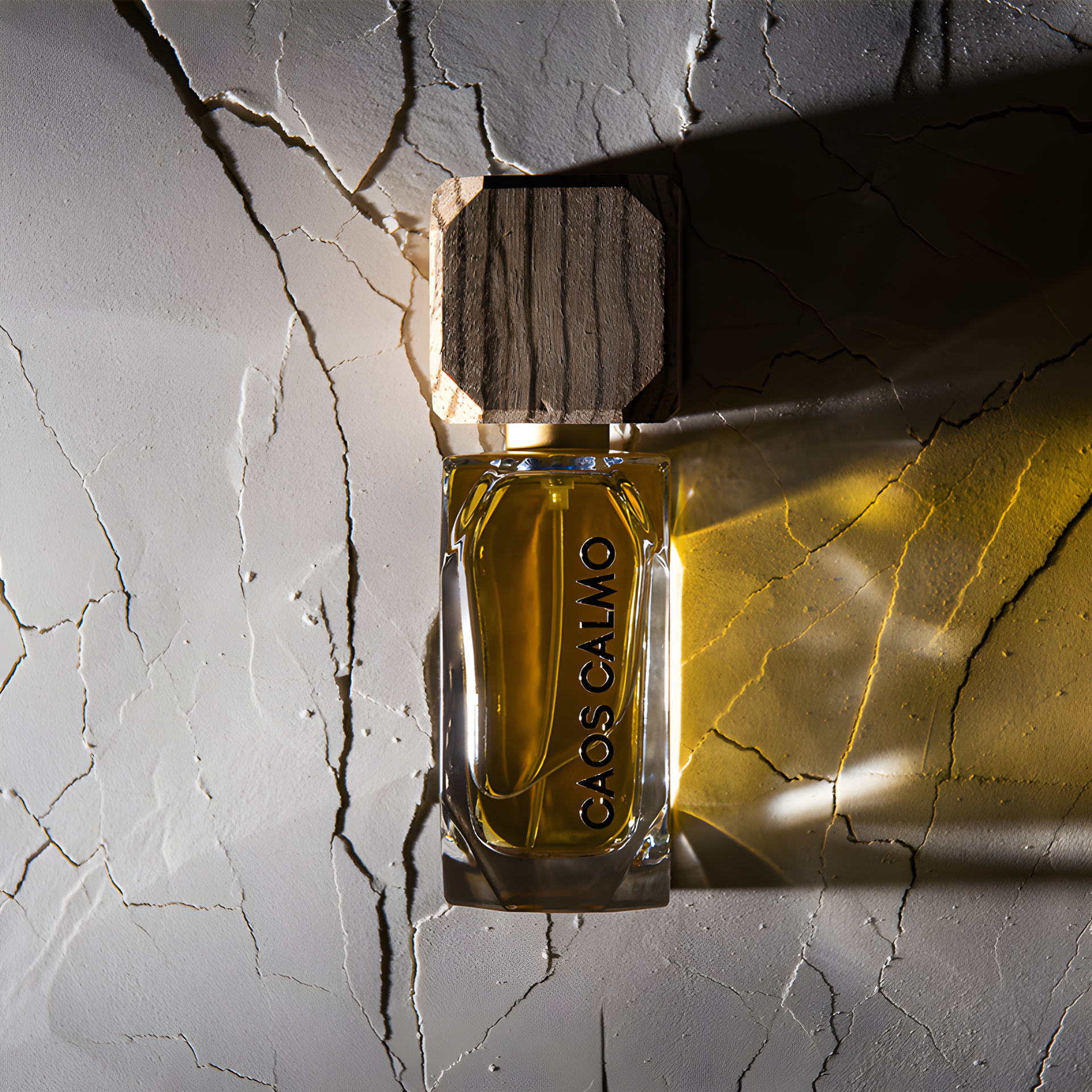 Caos Calmo by Natvm Parfvm perfume bottle