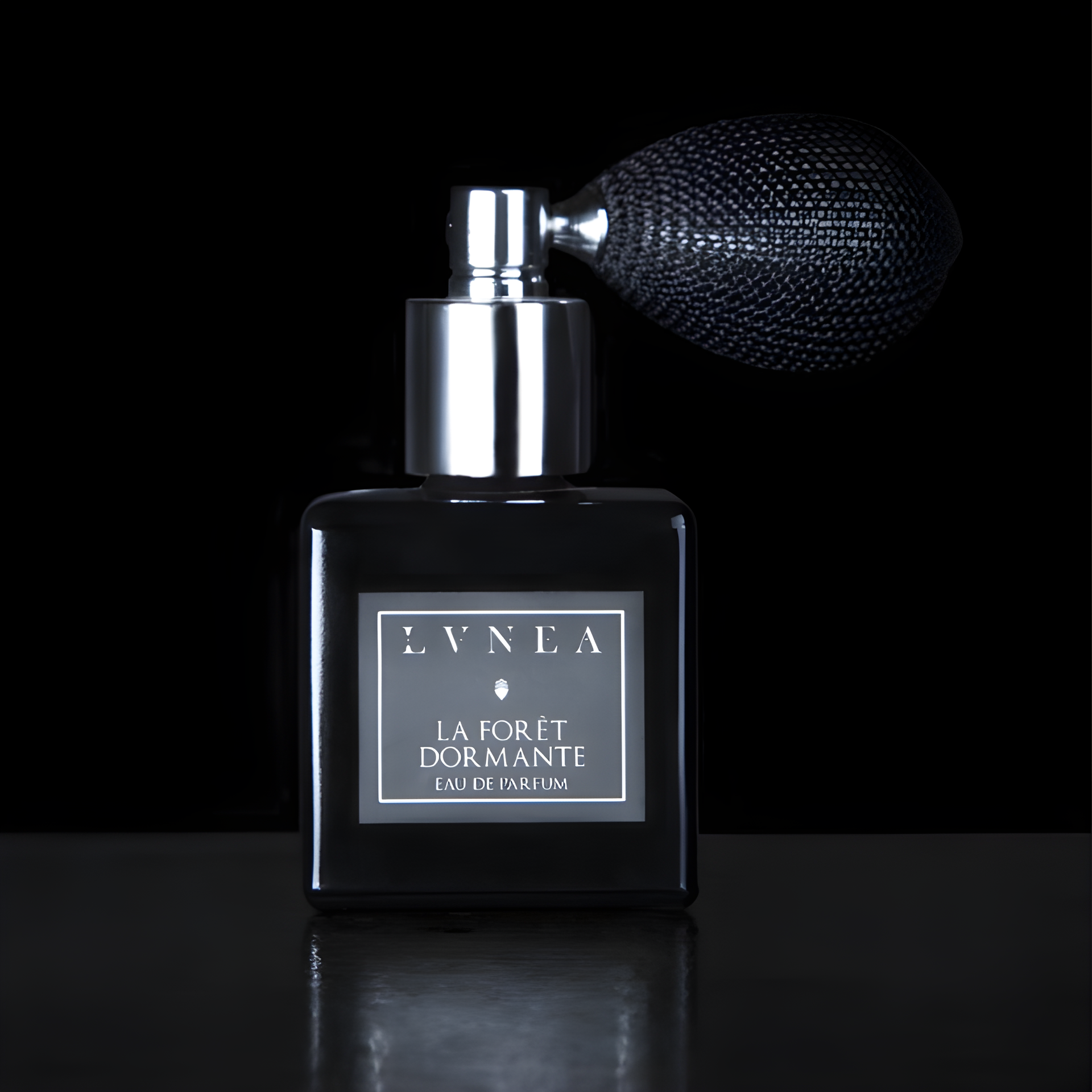 La forêt Dormante by Lvnea perfume bottle