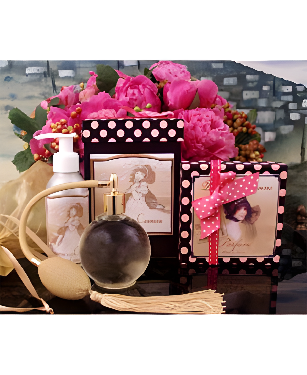 Dimanche by La Bouquetiere perfume bottle