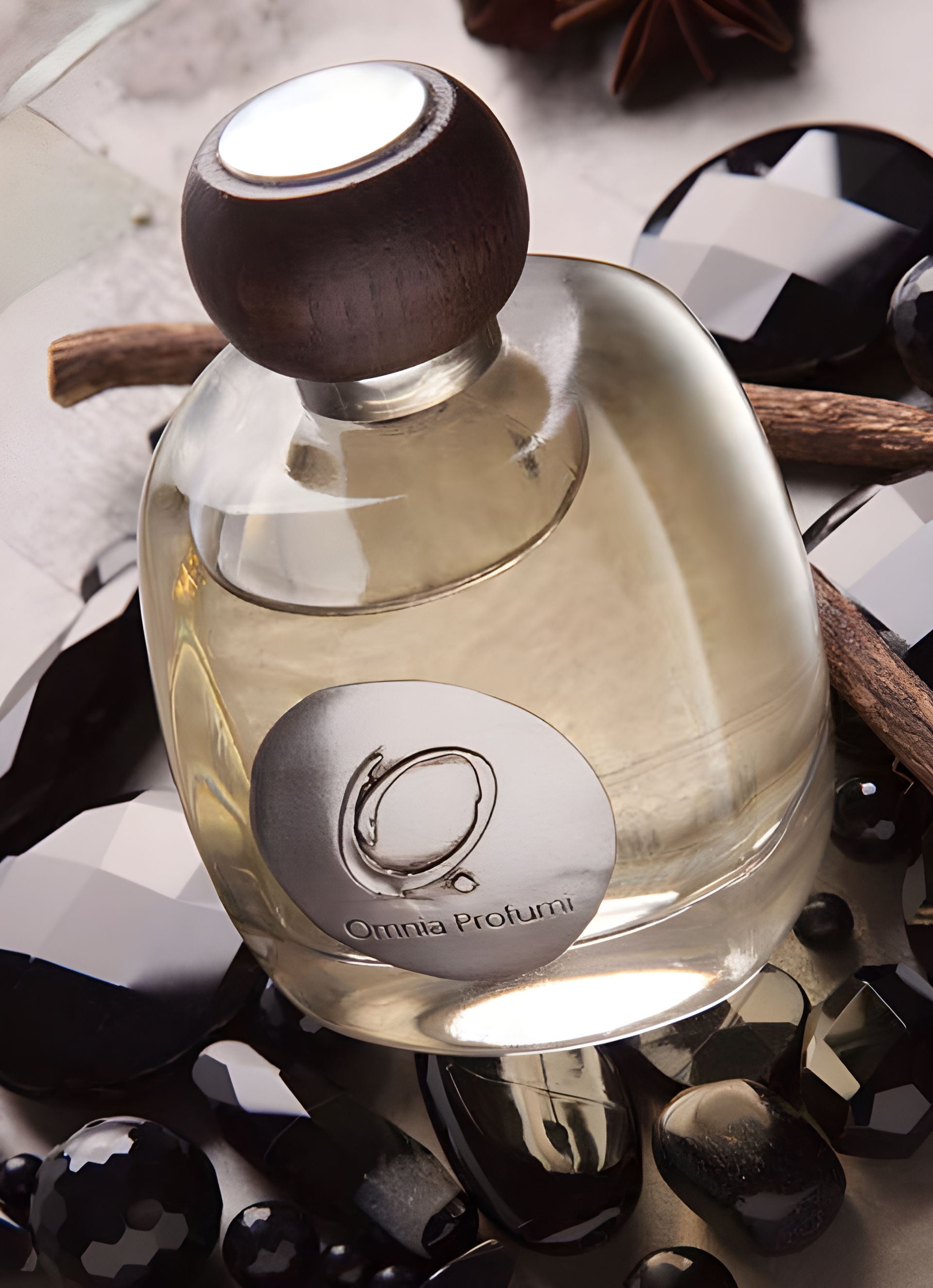 Onice by Omnia Profumi perfume bottle
